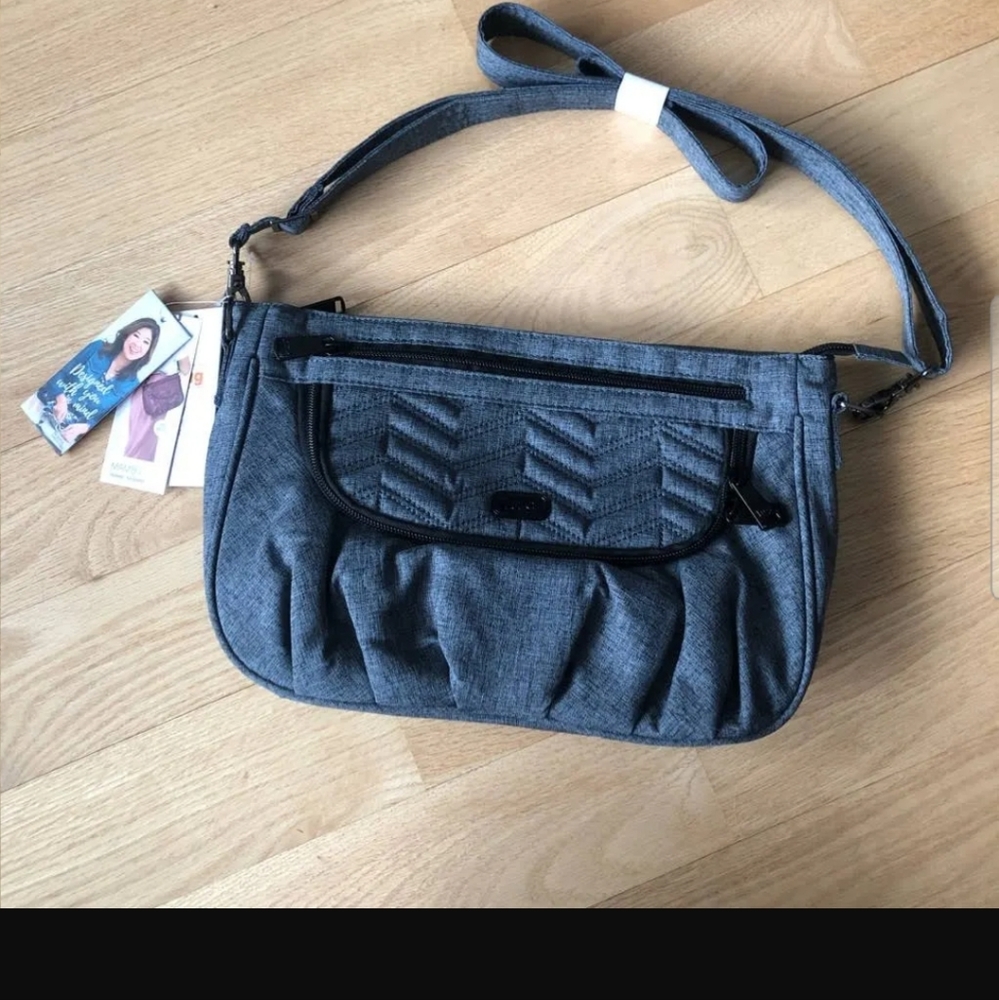 Lug mambo crossbody bag